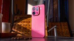 De prachtige rode Oppo Find X9 en Find X9 Pro is blijkbaar alleen verkrijgbaar via import (Afbeelding bron: Weibo)