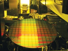 De volumeproductie van TSMC's 2e Japanse fabriek is nu gepland voor H1 2029. Afgebeeld: De siliciumwafer van TSMC (Afbeeldingsbron: TSMC)