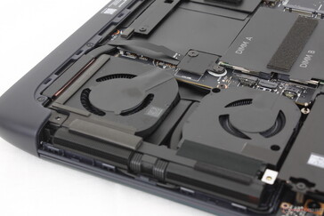 Dell claimt 15 stillere akoestiek, 35 procent meer luchtstroom en de "grootste ventilatoren" die ze ooit op een gaming-laptop hebben gehad