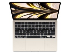 De nieuwe M2 MacBook Air zal naar verwachting op 15 juli verkrijgbaar zijn. (Beeldbron: Apple)