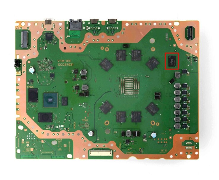 PlayStation 5 Pro moederbord met de AMD APU (Afbeelding bron: iFixit)