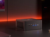 De nieuwste mini-pc van MINISFORUM wordt geleverd met een APU AMD's Hawk Point-familie. (Afbeeldingsbron: MINISFORUM)