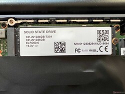 De M.2 2280 SSD is aangesloten via PCIe 4.0.