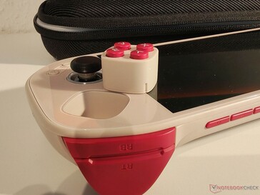 De actieknoppen en de richtingsgevoelige toetsen kunnen worden vervangen