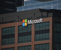 Kantoorgebouw van Microsoft met bedrijfslogo (Afbeelding bron: Simon Ray/Unsplash)