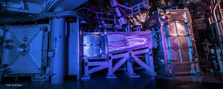 Lasersystemen worden gebruikt om fusiereacties te creëren (afbeelding: Jason Laurea / NIF)