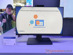 De Asus ExpertCenter P600 AiO kan worden geconfigureerd met een CPU met tot 50 TOPs NPU. Afgebeeld: het 27-inch model. (Afbeeldingsbron: Notebookcheck)