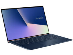 De Asus ZenBook 15 UX533FD met i7 CPU en nVidia GPU