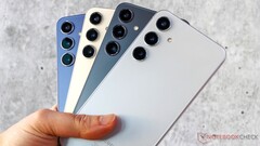 Volgens @Tech_Reve zijn er concrete aanwijzingen dat de opvolgers van de Galaxy S24 en Galaxy S24+ eindelijk een nieuwe camera krijgen.