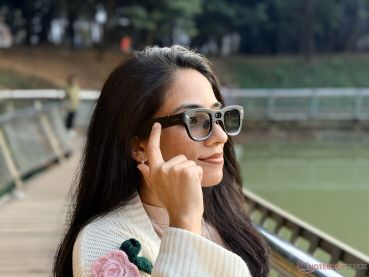 Zijaanzicht van de AR-bril