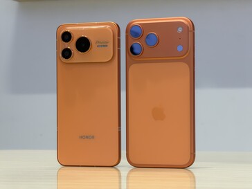 Honor Power 2 en Apple iPhone 17 Pro naast elkaar.