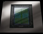 Close-up van een Nvidia RTX GPU-die met blootliggende circuits en metalen behuizing (Afbeelding bron: Nvidia)