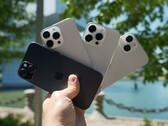 Een volledig gamma van 2023 iPhone dummies. (Bron: MacRumors)