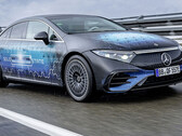 De eerste EQS met solid-state batterij kan meer dan 600 mijl afleggen (Afbeelding bron: Mercedes)