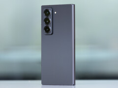 De Galaxy Z Fold7 zal naar verwachting het ontwerp overnemen van de Galaxy Z Fold Special Edition, afgebeeld. (Afbeeldingsbron: Fenibook)