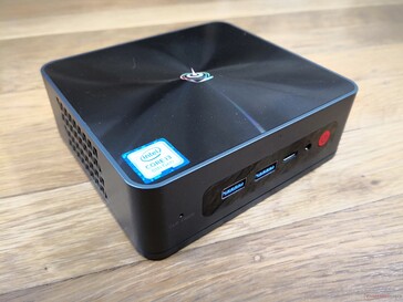 Sterk chassis is aanzienlijk lichter dan een Intel NUC