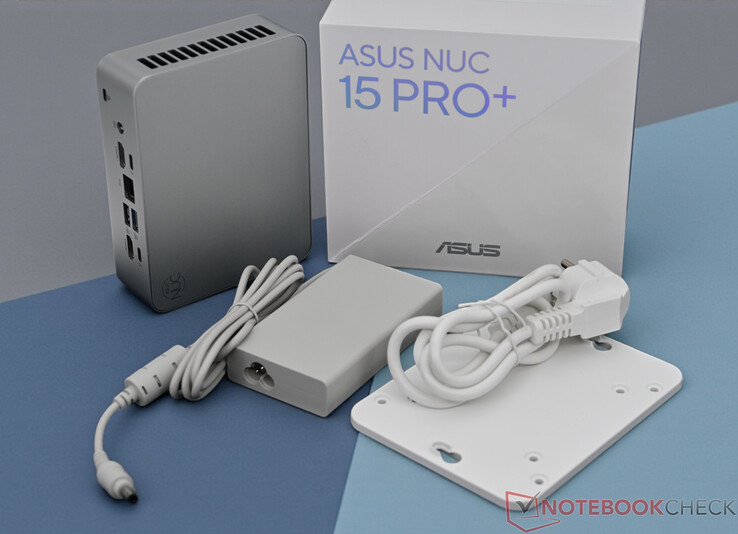 Leveringsomvang van de Asus NUC 15 Pro+