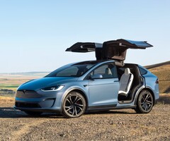De elektrische Tesla Model X SUV (Afb. bron: Tesla)