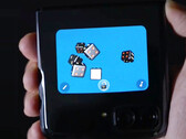 De Razr 2022 krijgt een groot coverdisplay. (Afbeelding bron: Motorola)