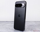 Het display van de Google Pixel 10 zal naar verwachting minder flikkeren dan dat van de Pixel 9. (Afbeeldingsbron: Notebookcheck)