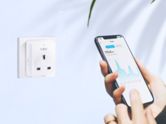 De Tapo P110M Mini Smart Wi-Fi Plug (afbeelding) krijgt Matter 1.3. (Afbeeldingsbron: Tapo, bewerkt)
