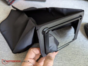 Universele backplate voor smartphones en soortgelijke apparaten