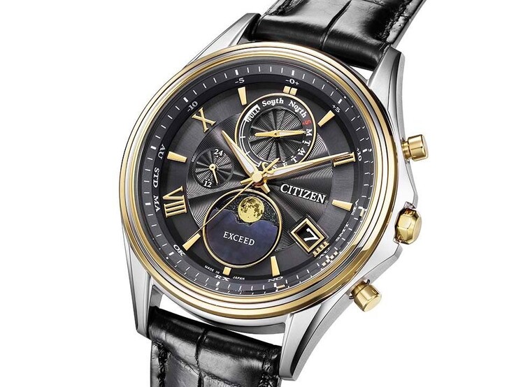 Vooraanzicht van de Citizen Exceed „Mid-Autumn Moon“ Limited Edition BY1025-17E, met zijn zwarte parelmoeren wijzerplaat, analoge maanfaseweergave op 6 uur, amberkleurige wijzers en indexen, en een zwarte krokodillenleren band.