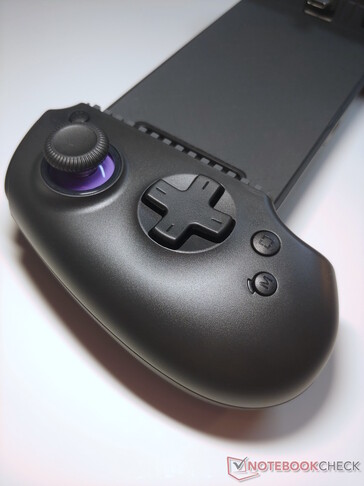 Linkergreep van de Abxylute S9 mobiele controller. (Afbeeldingsbron: Notebookcheck)