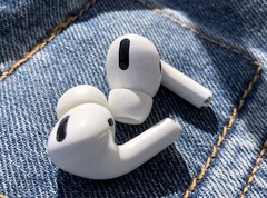 De AirPods Pro debuteerden in 2019. (Bron: Karissa Bell / Mashable)