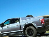 Cybertruck speelde ooit verkleedpartijtje als een F-150 (afbeelding: Greggertruck)