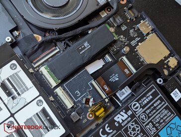 SSD 2 en lege 3e sleuf