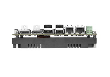 De MS-CF19 SBC biedt een gezonde selectie I/O. (Afbeeldingsbron: MSI)