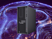 De ThinkStation P4 is een desktop van 29,9 liter met afmetingen van 415 x 402 x 180 mm.