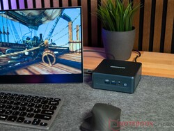 Geekom Mini IT12 review - testapparaat geleverd door Geekom