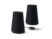 De draadloze PlayStation Pulse Elevate-luidsprekers worden geleverd met oplaadstations.