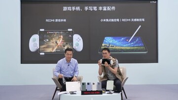 De Redmi Game Controller is een van de twee accessoires voor de Redmi K Pad die tijdens de livestream werden getoond. (Afbeeldingsbron: Redmi)