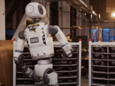 Atlas sorteert onderdelen. (Afbeeldingsbron: Boston Dynamics)