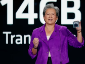 AMD CEO Lisa Su toont de MI300 APU (Beeldbron: AMD)