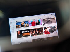 Het geprojecteerde scherm van dichtbij bekijken