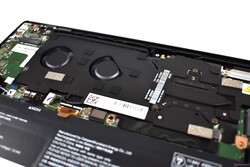 ThinkPad Z13: koelsysteem met twee kleine ventilatoren
