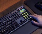 De Corsair Galleon 100 SD combineert een full-size mechanisch toetsenbord en Stream Deck in één pakket voor streamers en gamers. (Afbeeldingsbron: Corsair)
