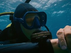 De Descent X30 (afbeelding) van Garmin is nu verkrijgbaar. (Afbeelding bron: Garmin)