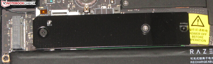 De Blade heeft een leeg slot voor een tweede NVMe SSD.