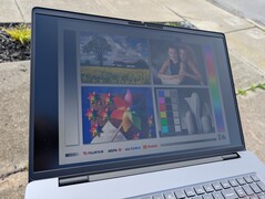 Buiten bij heldere bewolking