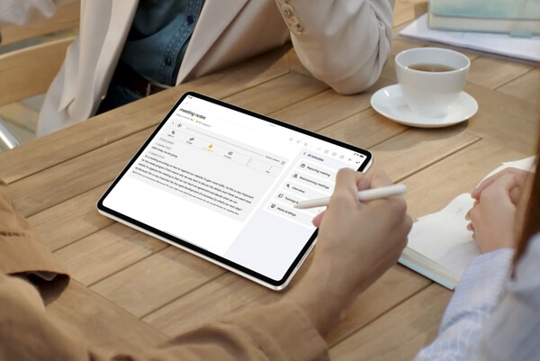 De Honor MagicPad 3 heeft een 13,3 LCD-scherm, in tegenstelling tot zijn voorganger die een OLED-scherm heeft. (Afbeeldingsbron: Honor)
