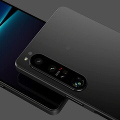 De Xperia 1 IV lijkt de camera's van een paar oudere smartphones te hebben. (Afbeelding bron: Sony)