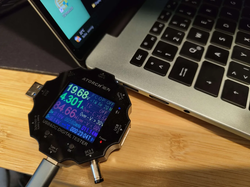 Stroomverbruik van de 100-watt USB-C voeding