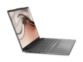 Het nieuwe chassis van de Yoga 7 is gemaakt van hoogwaardige materialen. (Afbeelding bron: Lenovo)