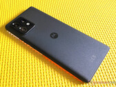 Motorola heeft tot nu toe slechts één Snapdragon 8 Gen 2-smartphone uitgebracht, zij het onder drie namen. Edge 40 Pro afgebeeld. (Afbeeldingsbron: Notebookcheck)