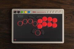 De nieuwe Arcade Controller Pro van 8BitDo beschikt over een ingebouwd scherm met geïntegreerde Ultimate-software.